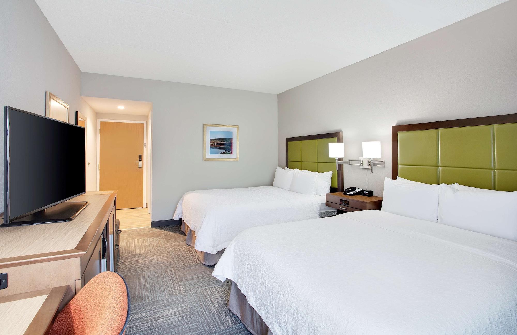 Hampton Inn Middletown Exterior photo